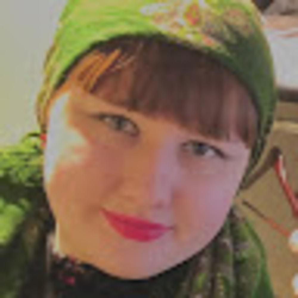 Meet your Posher, Alexandra